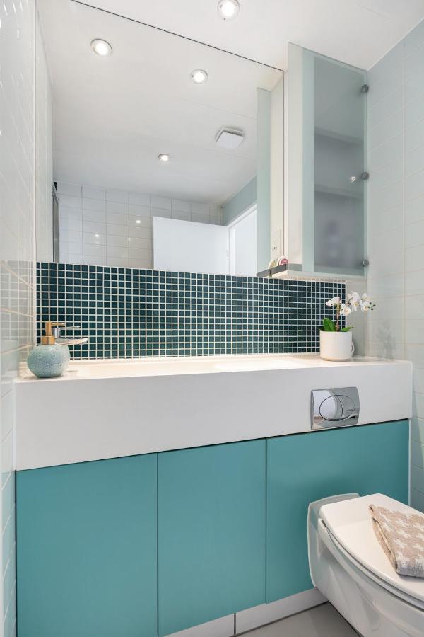 Stunning Apartment With Underground Parking! London Ngoại thất bức ảnh