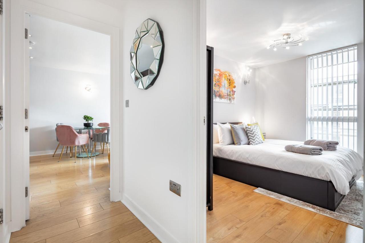 Stunning Apartment With Underground Parking! London Ngoại thất bức ảnh